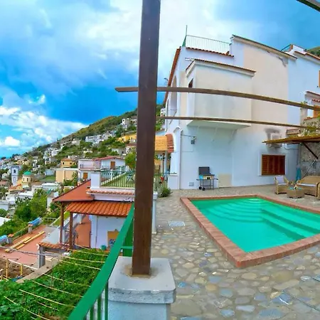 House Teresa - Private Pool Apartamento